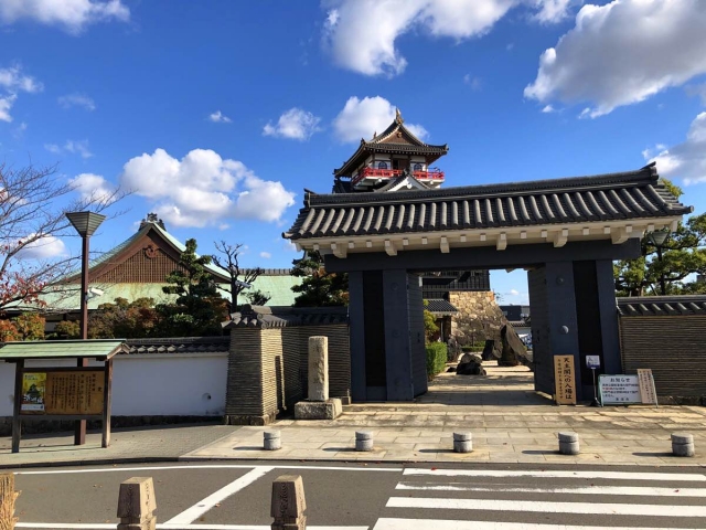 清洲城と正面門